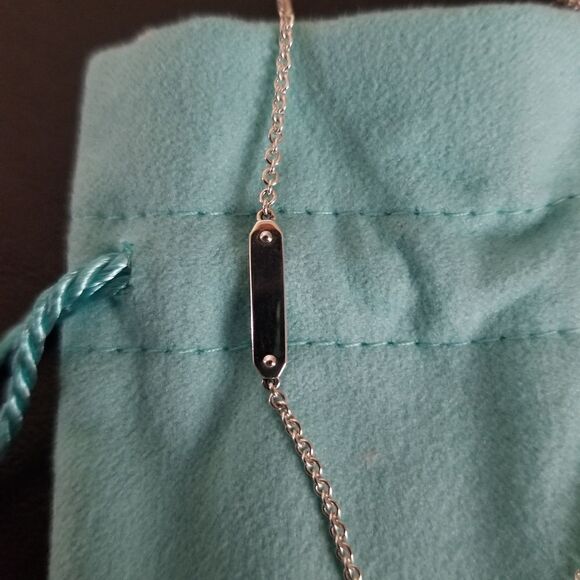 NWOT Tiffany & Co. Side Bar Necklace - Picture 3 of 6